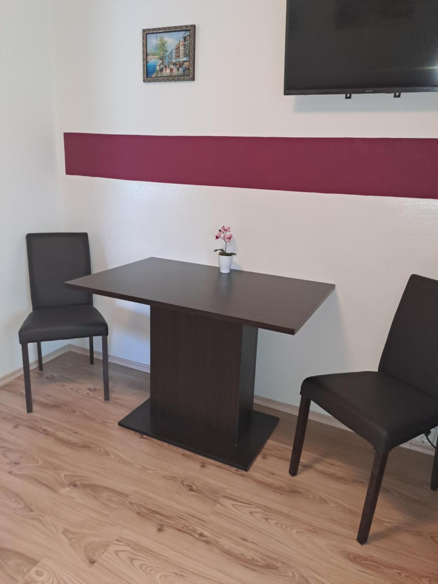 Studio Apartments Maslinik Кърк Екстериор снимка