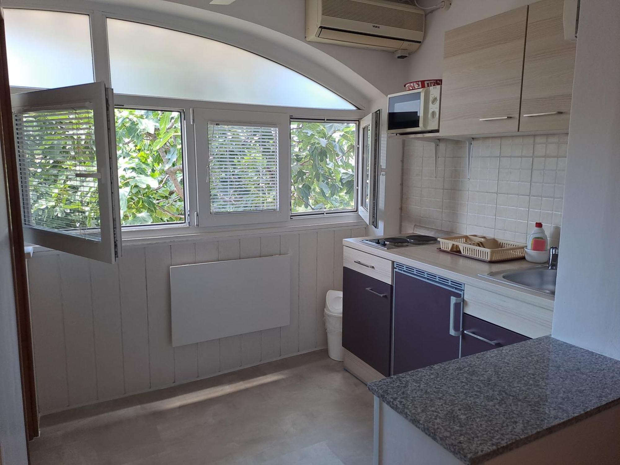Studio Apartments Maslinik Кърк Екстериор снимка