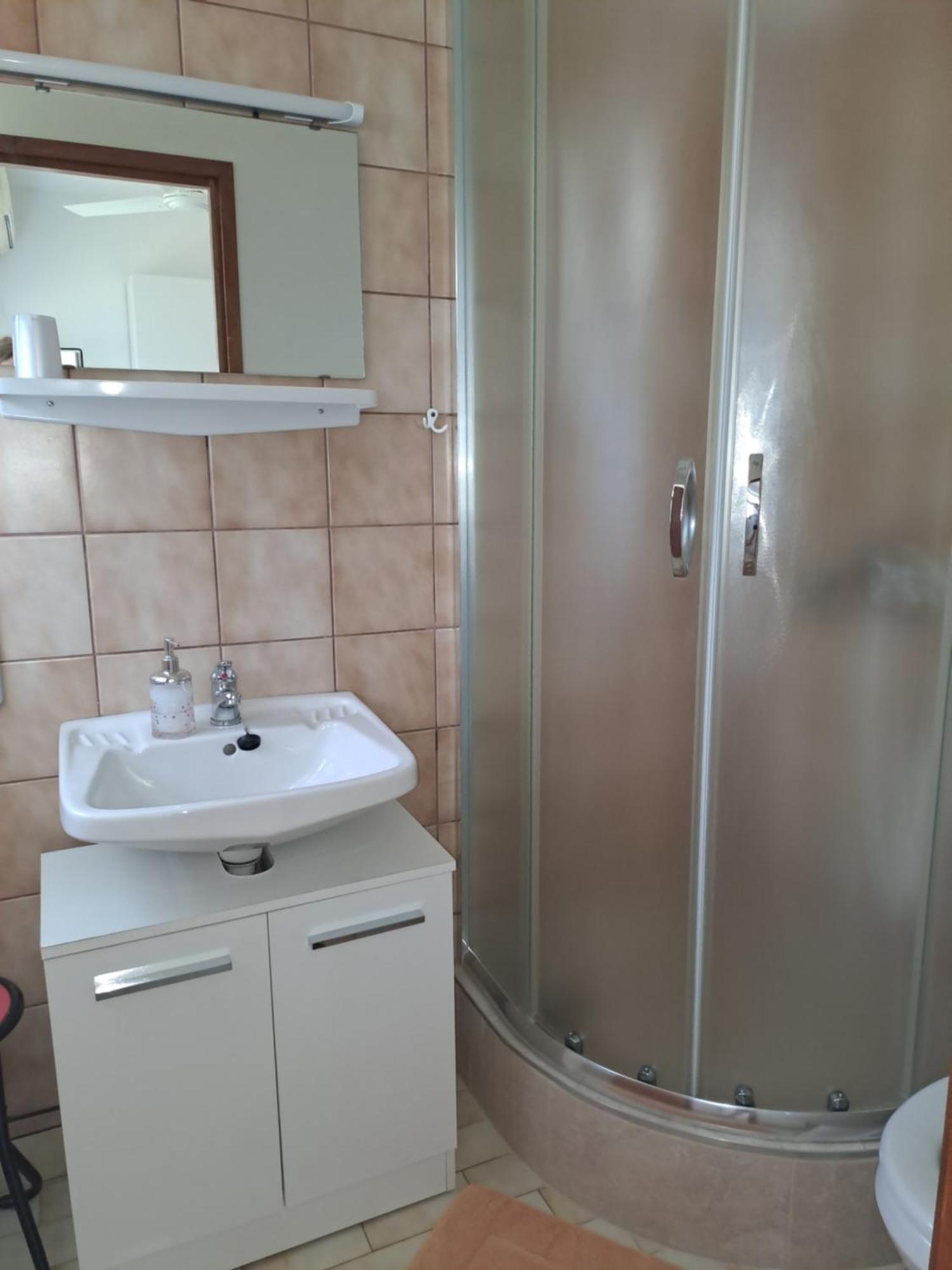 Studio Apartments Maslinik Кърк Екстериор снимка