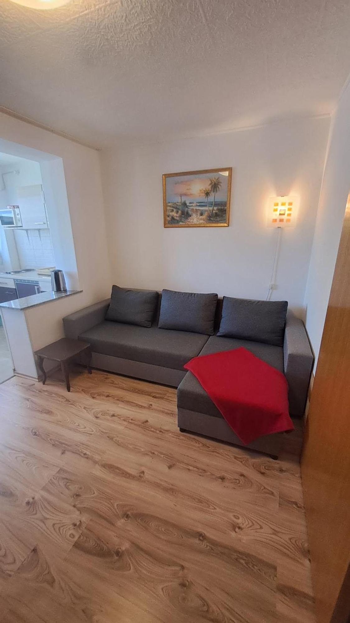 Studio Apartments Maslinik Кърк Екстериор снимка